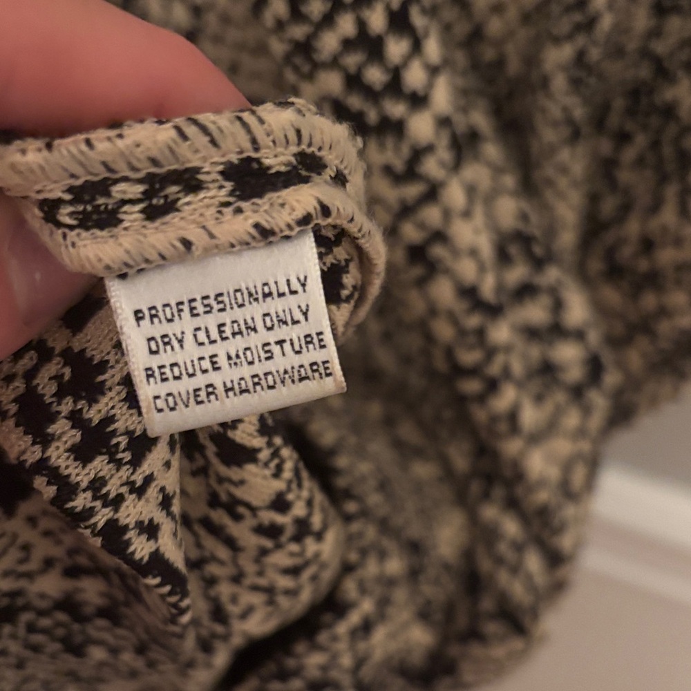 Vintage St. John Knits Python Print Sleeveless Sh… - image 5